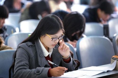 四六级成绩查询时间官宣！准考证丢失应对指南与未来备考提醒